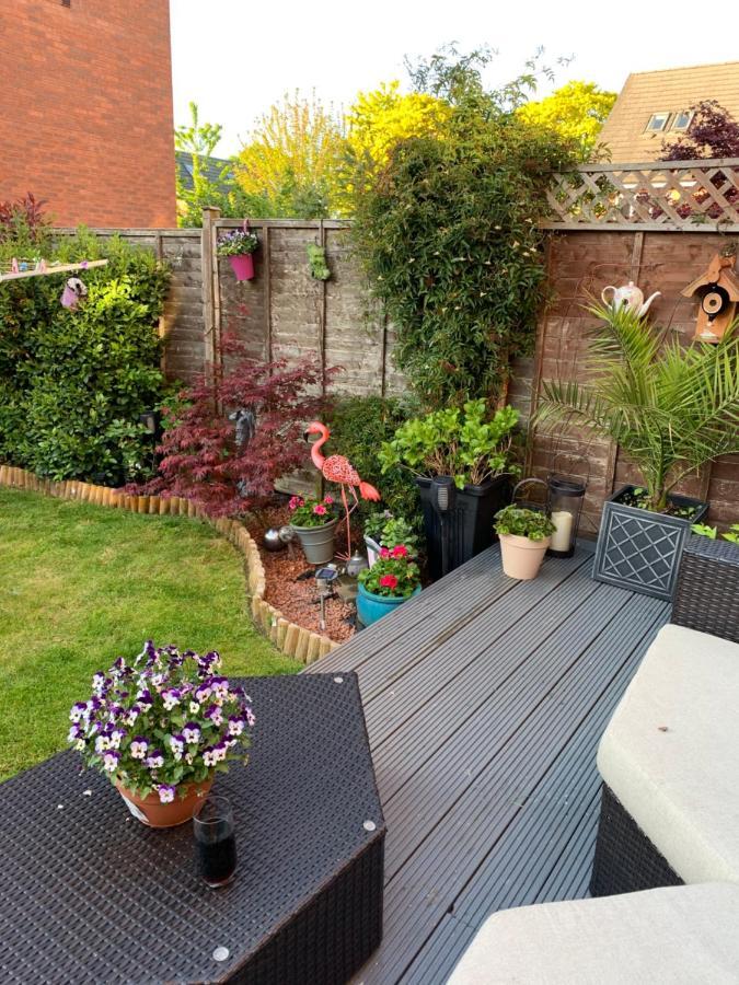 Lichfield City Home Екстер'єр фото